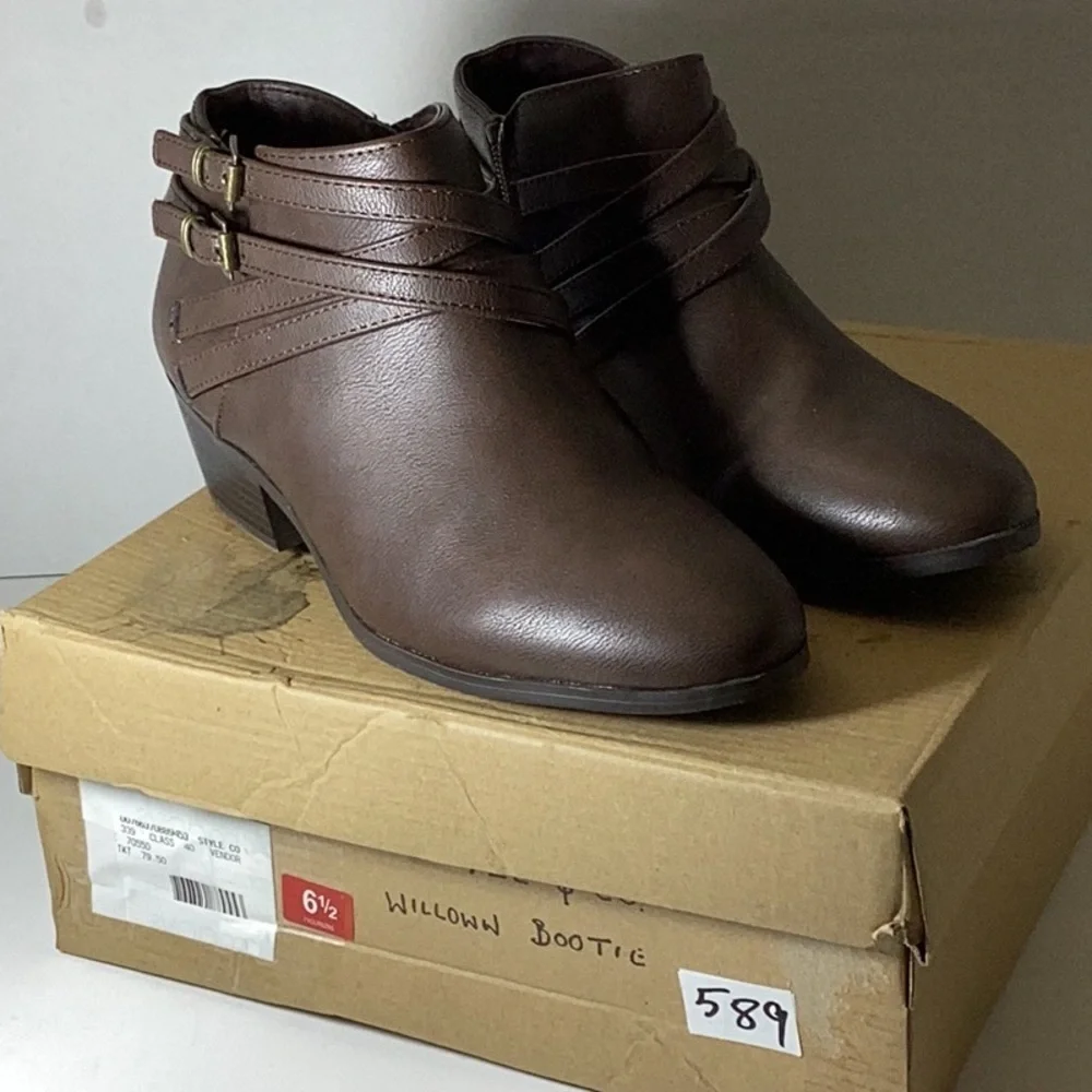 Style & Co Women's. Willow Block Heel Ankle Boots